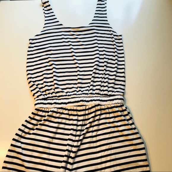 Cute & Comfy Romper - Picture 2 of 2